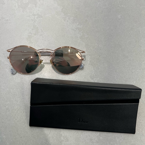 DIOR Sunglasses for sale, barely worn - Picture 2 of 3